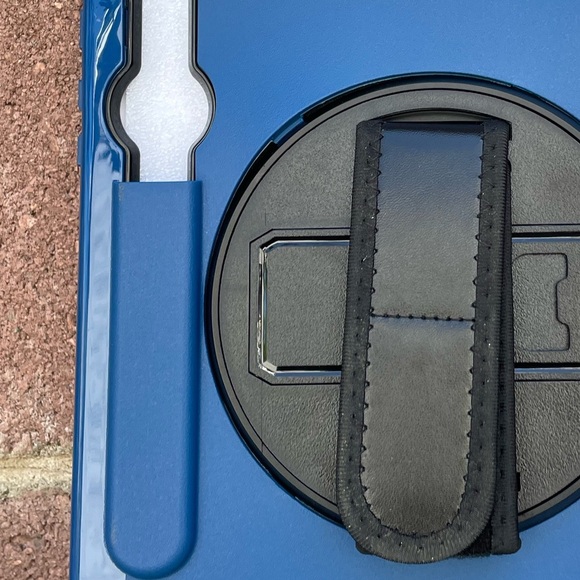 14.6" SAMSUNG GALAXY ULTRA CASE HOLDER & 360 ROTATING HAND STRAP & STAND - Picture 5 of 9